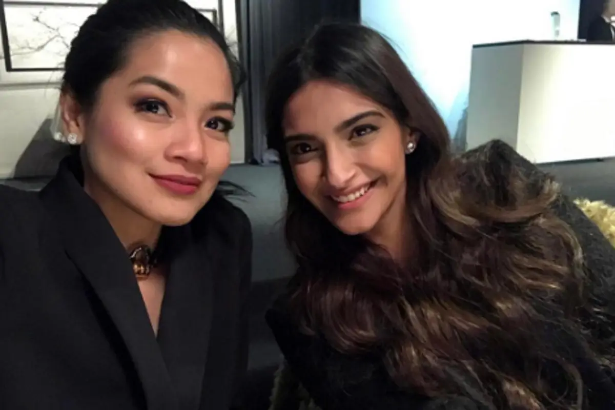 Titi Kamal dan Sonam Kapoor