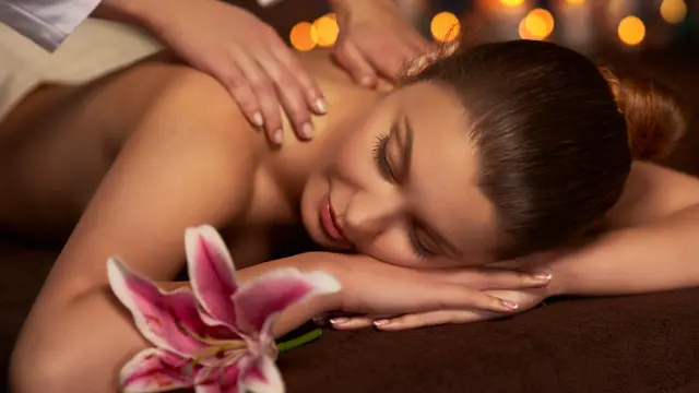 Ilustrasi pijat/freepik.com/Gpointstudion