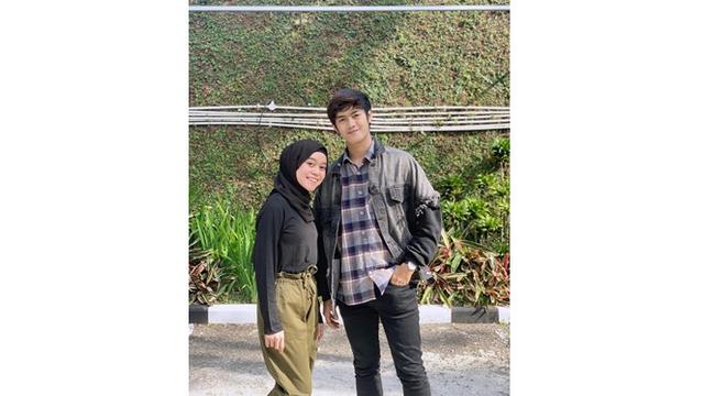 6 Potret Denias Ismail, Mantan Lesty yang Beri Ucapan Selamat Ulang Tahun