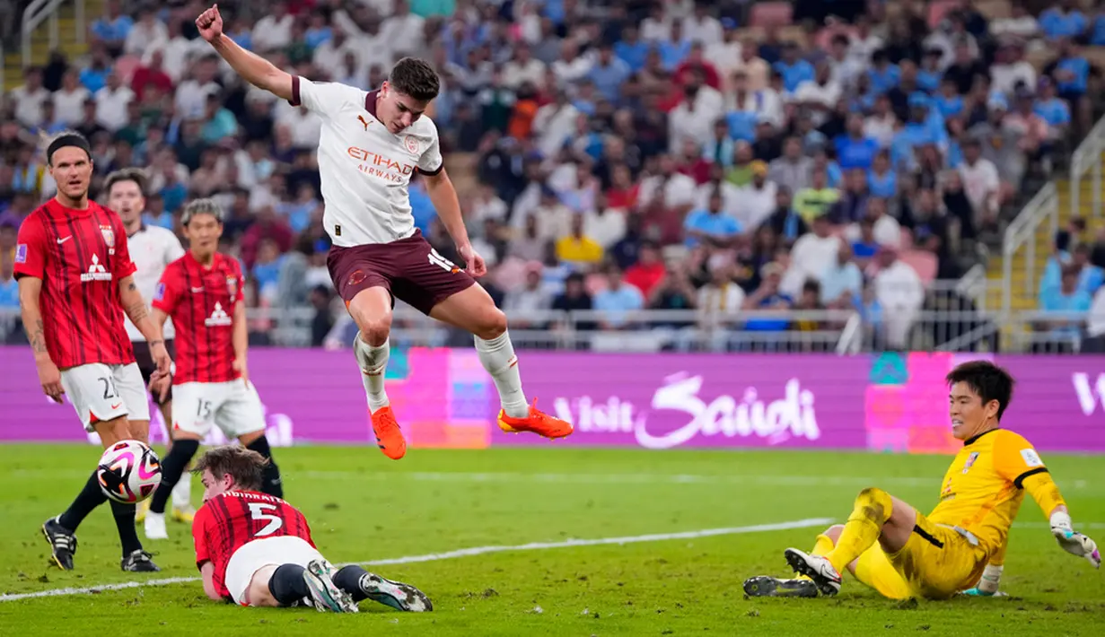 Di babak semifinal, Man City sukses menaklukkan Urawa Red Diamonds dengan skor 3-0. (AP Photo/Manu Fernandez)