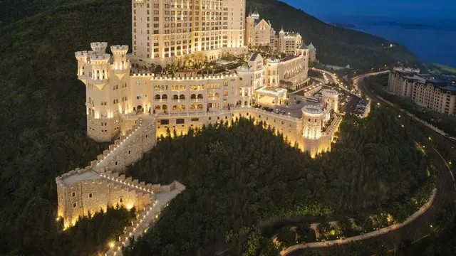 The Castle Hotel, a Luxury Collection Hotel, Dalian, China