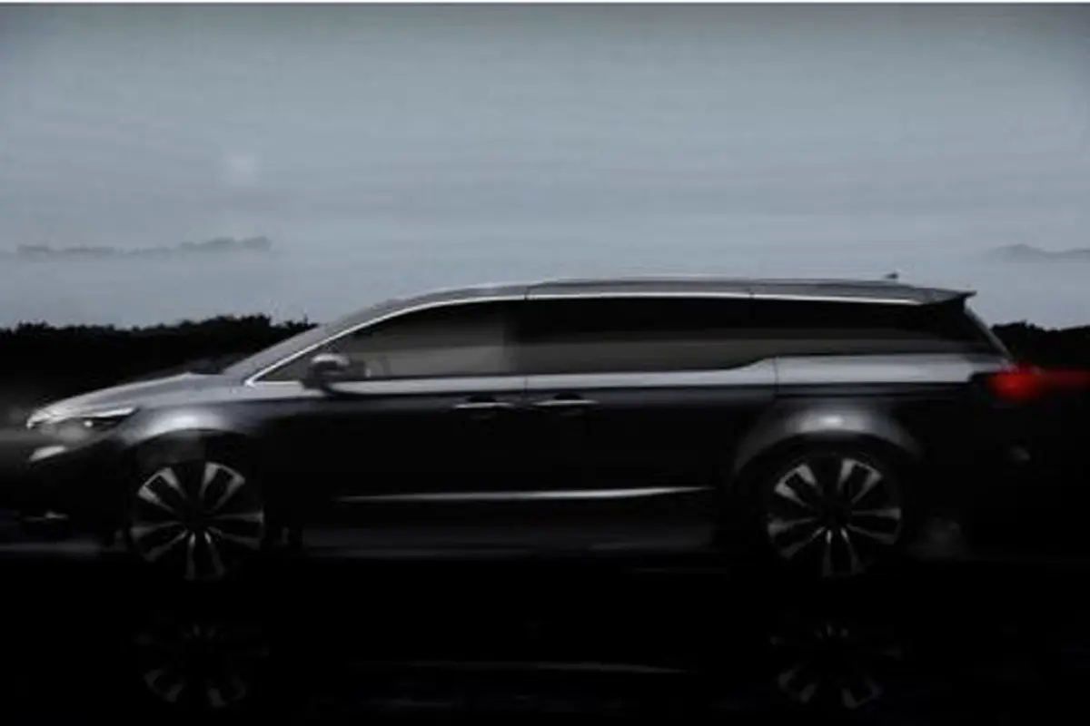 Mobil Kia Sedona
