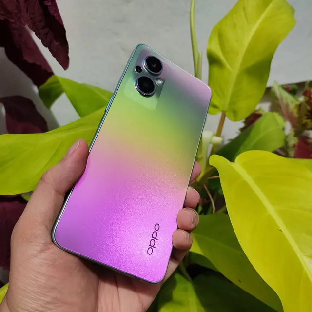Oppo Reno7 Z 5G (Liputan6.com/Giovani Dio Prasasti)