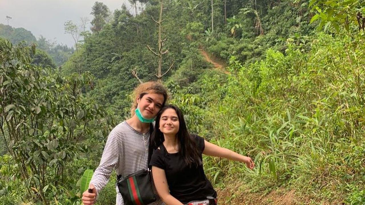 Dul Jaelani Kenang Momen Romantis dengan Tissa Biani di Atas Batu Curug ...