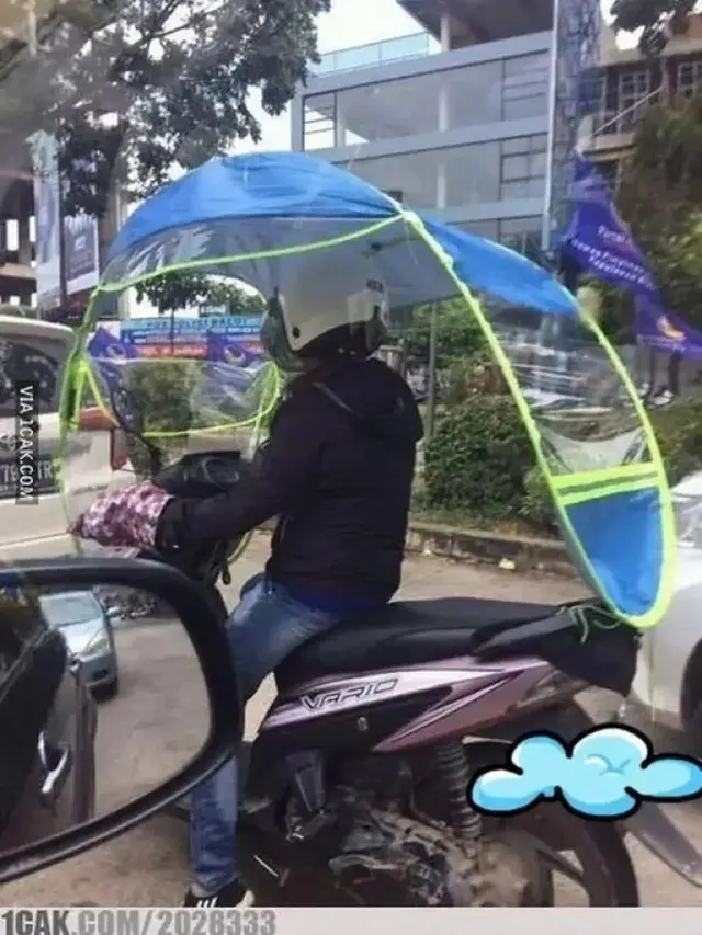Kumpulan Potret Cara Unik Pemotor Mencegah Kulit Tersengat Panasnya Sinar Matahari (ist)