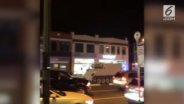 Sebuah Mobil Tank lapis baja dicuri oleh seorang pria di Virginia. Aksi kejar-kejaran pun terjadi antara polisi dan pencuri mobil tank.