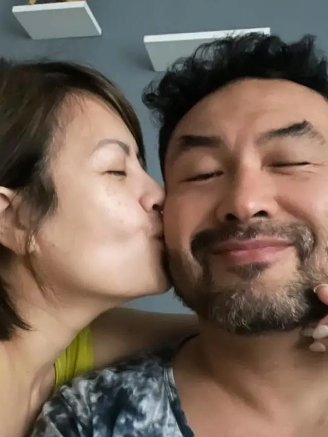 Surya Saputra dapatkan surprise ultah dari Cynthia Lamusu dan anaknya (Instagramsuryasaputra507)