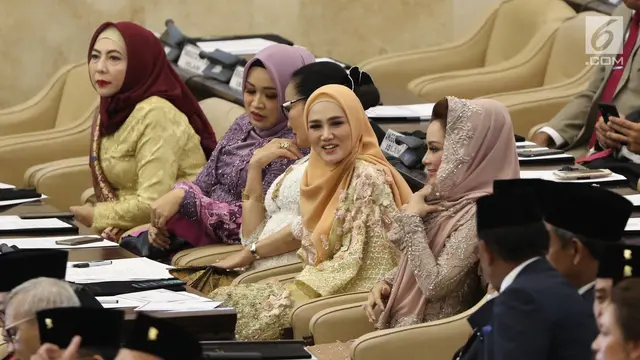 Mulan Jameela hingga Krisdayanti Dilantik Menjadi Anggota Dewan