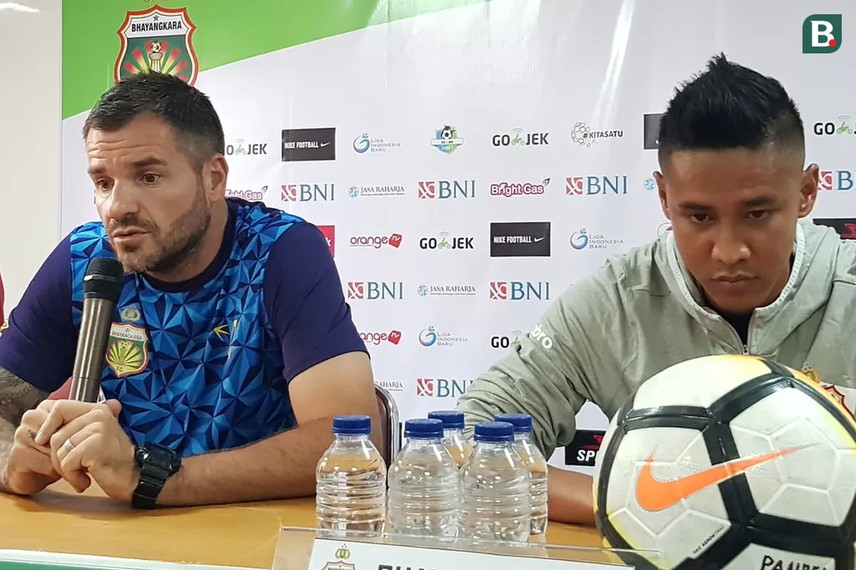Simon McMenemy Bhayangkara FC