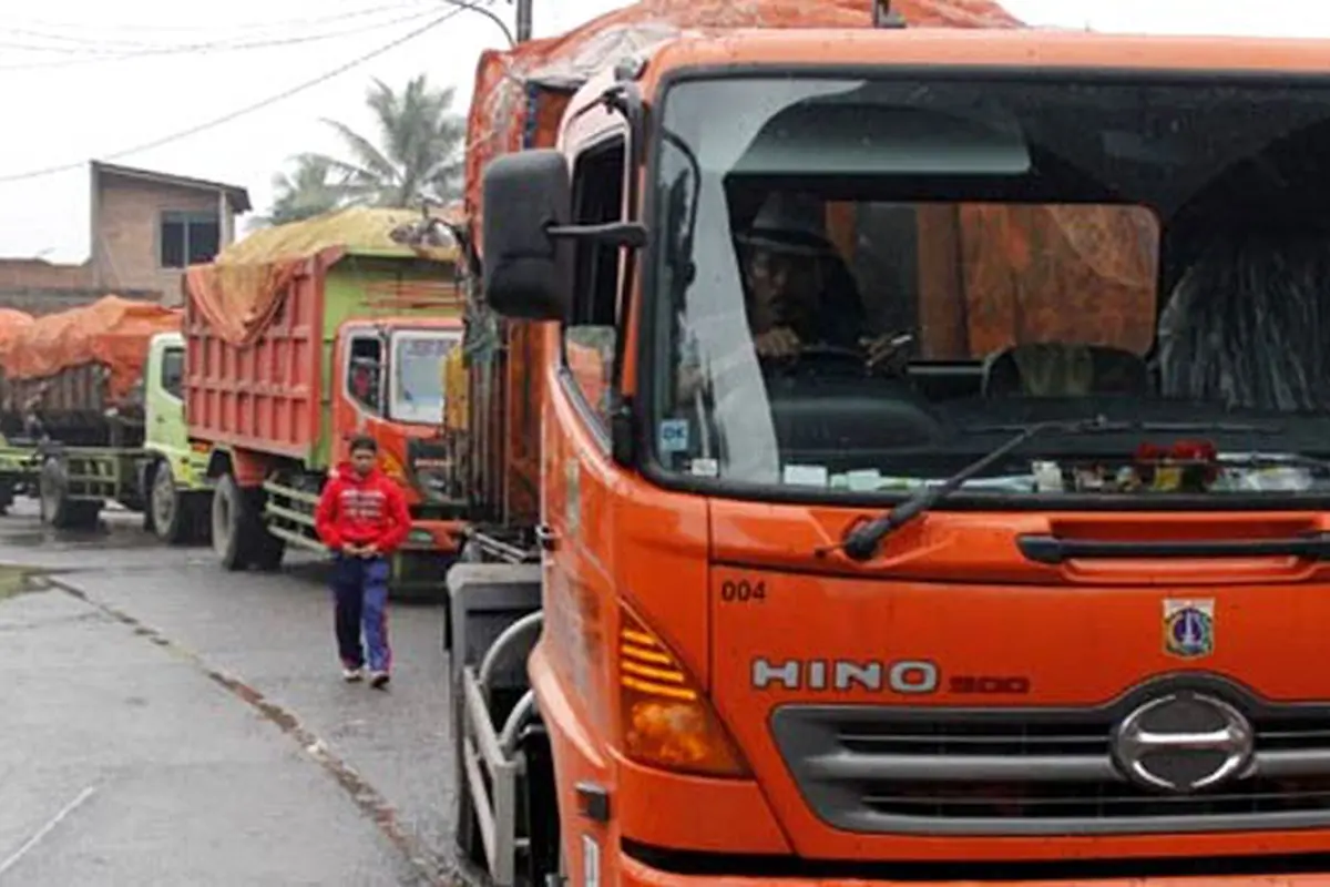 truk-sampah-140201c.jpg