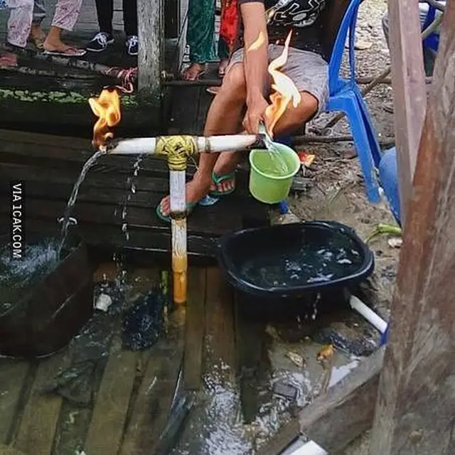 6 Cara Nyeleneh Orang Panaskan Air Ini Bikin Geleng Kepala