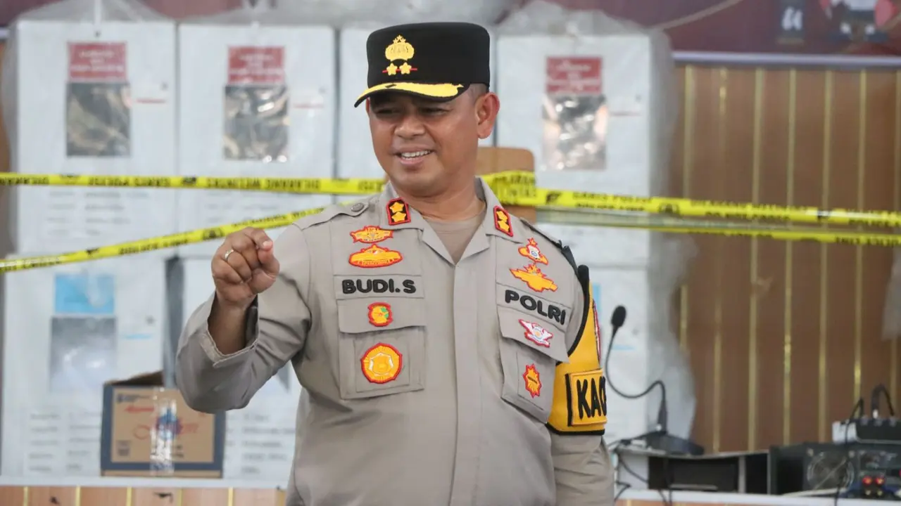 Kapolres Rokan Hulu AKBP Budi Setiyono.
