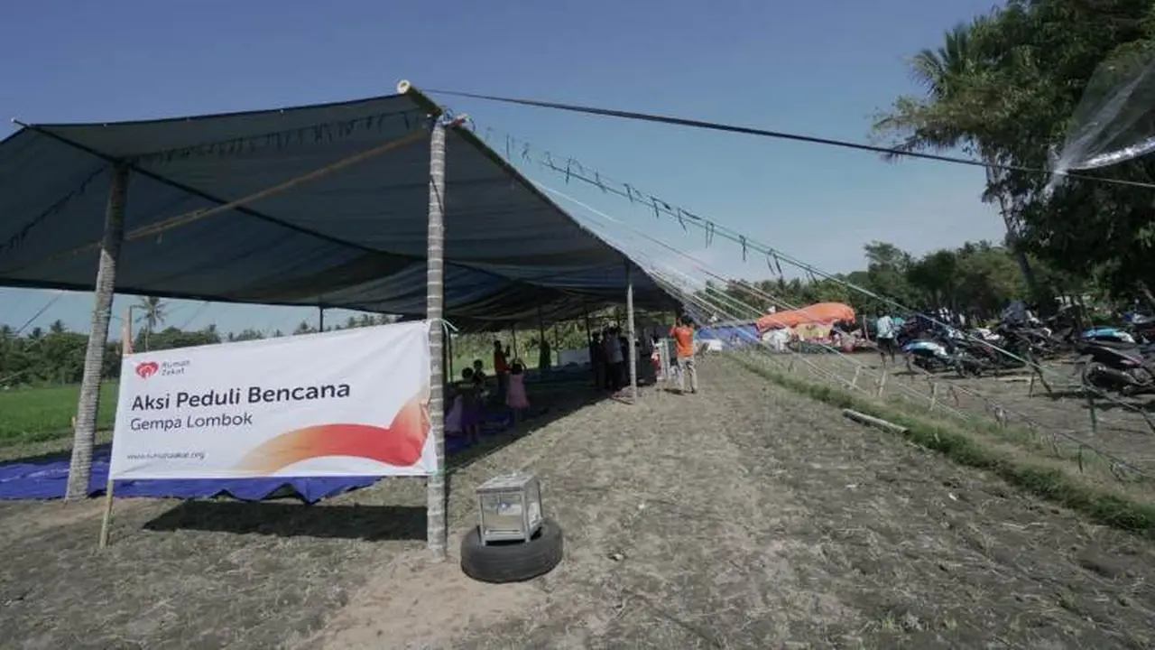Rumah Zakat Dirikan Masjid Darurat Bagi Korban Gempa Lombok
