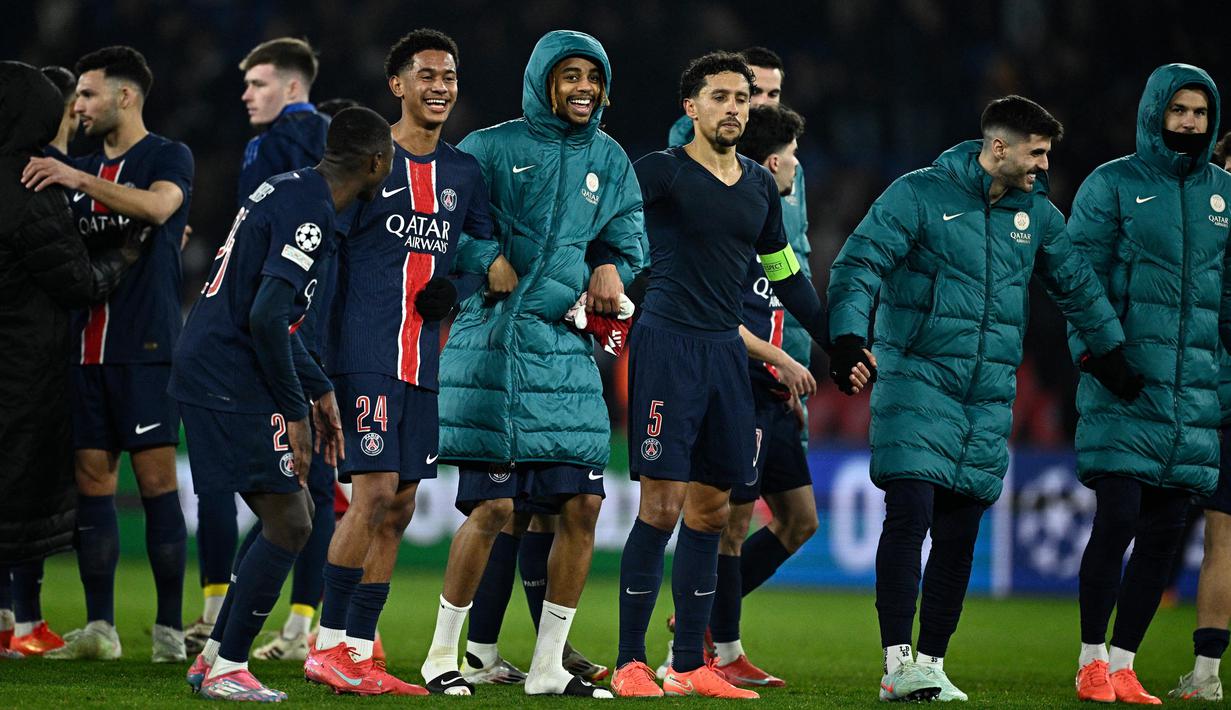 Kemenangan telak ini mengantar PSG lolos ke babak 16 besar Liga Champions 20242/2025. Sementara, Brest harus gigit jari dan tersingkir. (JULIEN DE ROSA/AFP)