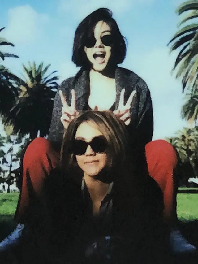 [Bintang] Vanesha Prescilla dan Sissy Prescillia