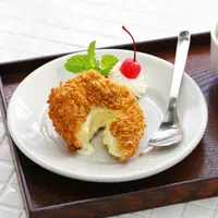 ilustrasi es krim vanilla/bonchan/Shutterstock