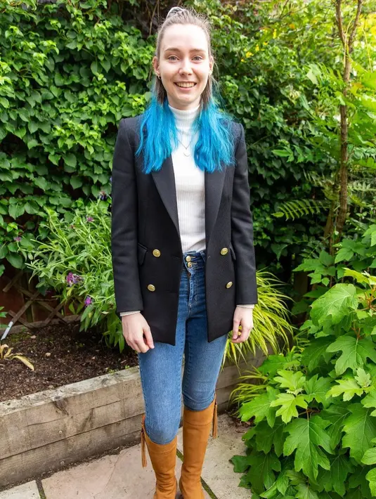 Seonaid McIntosh adalah atlet menembak yang telah menjadi penembak terbaik yang pernah ada. Foto: Instagram Seonaid McIntosh/@maccoach.