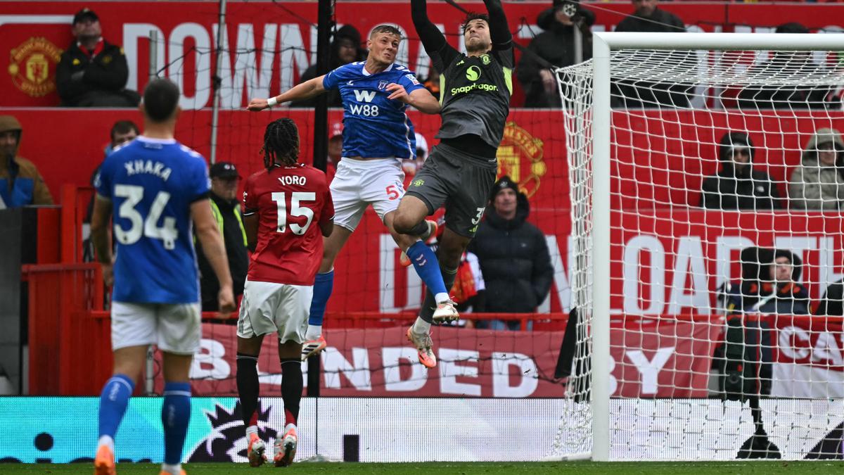 Pemain Baru Manchester United Tuai Pujian, Ada yang Bawa Dampak Positif Meski Belum Semusim