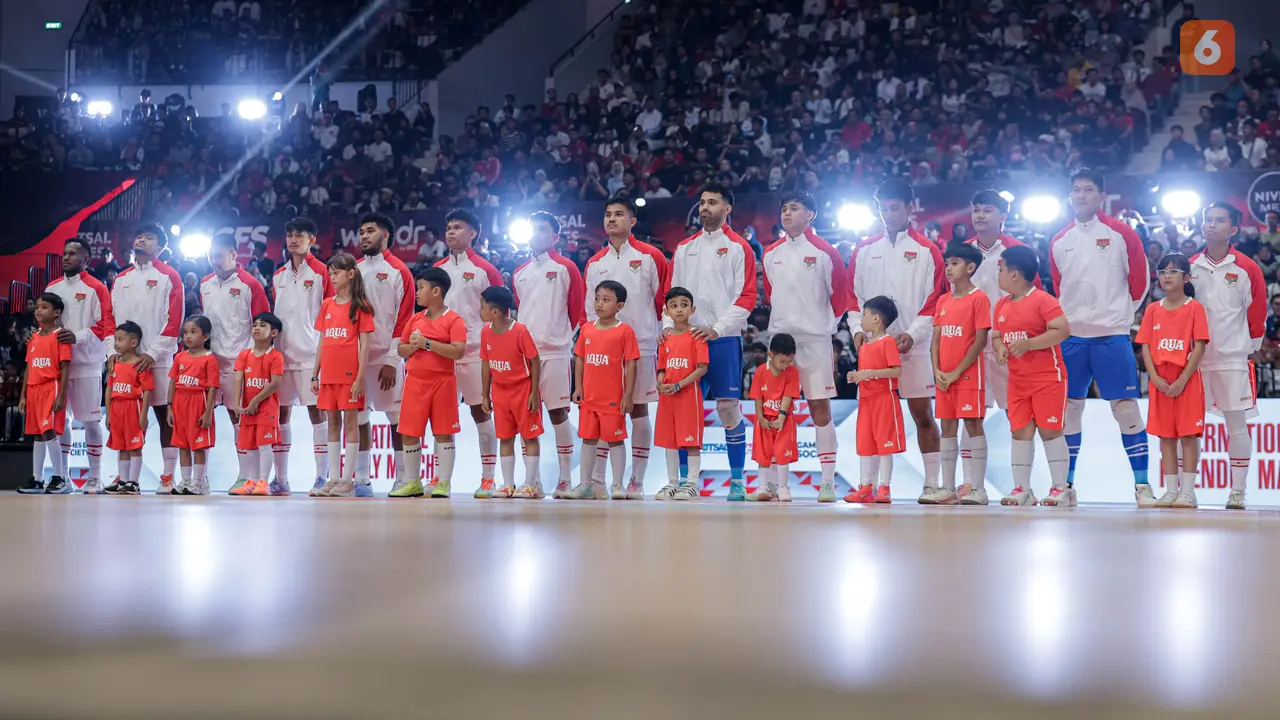 Foto: Timnas Futsal Indonesia Tumbangkan Australia dalam Laga Bersejarah di Indonesia Arena