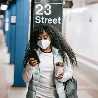 Aplikasi JatLingko mulai digunakan awal 2022, bisa untuk bayar tiket di empat moda transportasi ini. (pexels/uriel mont).