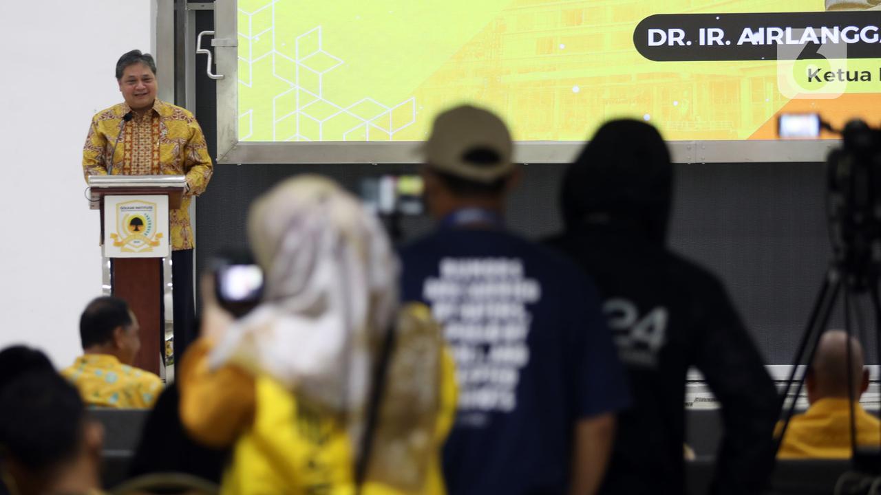 Airlangga Hartarto dan Ridwan Kamil Beri Kuliah Umum Partai Golkar