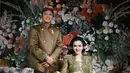 Bella Bonita menggunakan serangkaian kebaya saat acara mitoni berlangsung. [@@faralljibrill_official/@asrileksono_parasasriofficial]