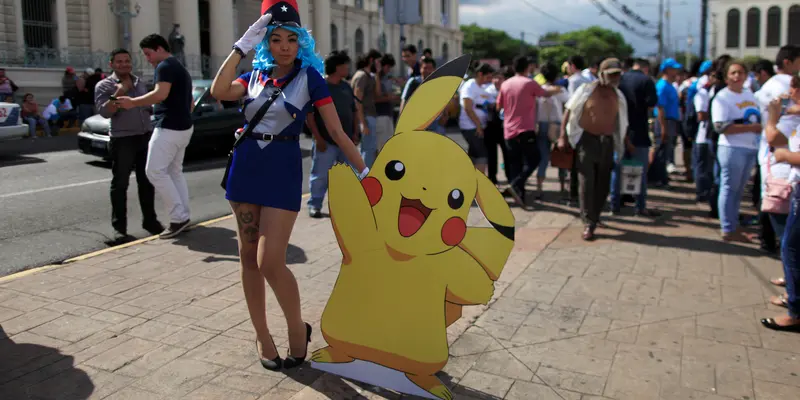 20160723-Para Monster Pokemon Go Berkumpul di El Salvador-San Salvador 
