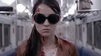 Julie Estelle tak terkejut film The Raid 2 tak diputar di Malaysia. Julie tahu, lembaga sensor film di Malaysia sangat ketat.