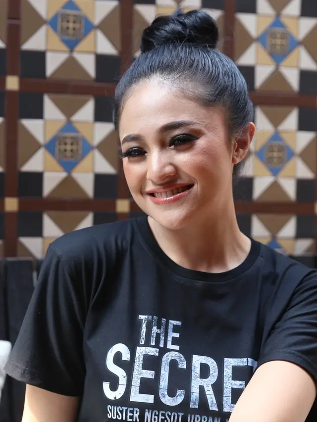 [Bintang] Marshanda The Secret