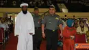 Citizen6, Jakarta: Irjen TNI, Letjen TNI Geerhan Lantara, Prajurit, PNS di lingkungan Mabes TNI serta Ibu-ibu IKKT Pragati Wira Anggini, hadiri peringatan Nuzulul Qur’an di GOR A.Yani Mabes TNI Cilangkap, Jakarta, Senin (13/8). (Pengirim: Badarudin Bakri)