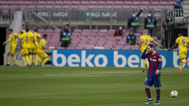 FOTO: Kebobolan Penalti di Menit Akhir, Barcelona Diimbangi Cadiz