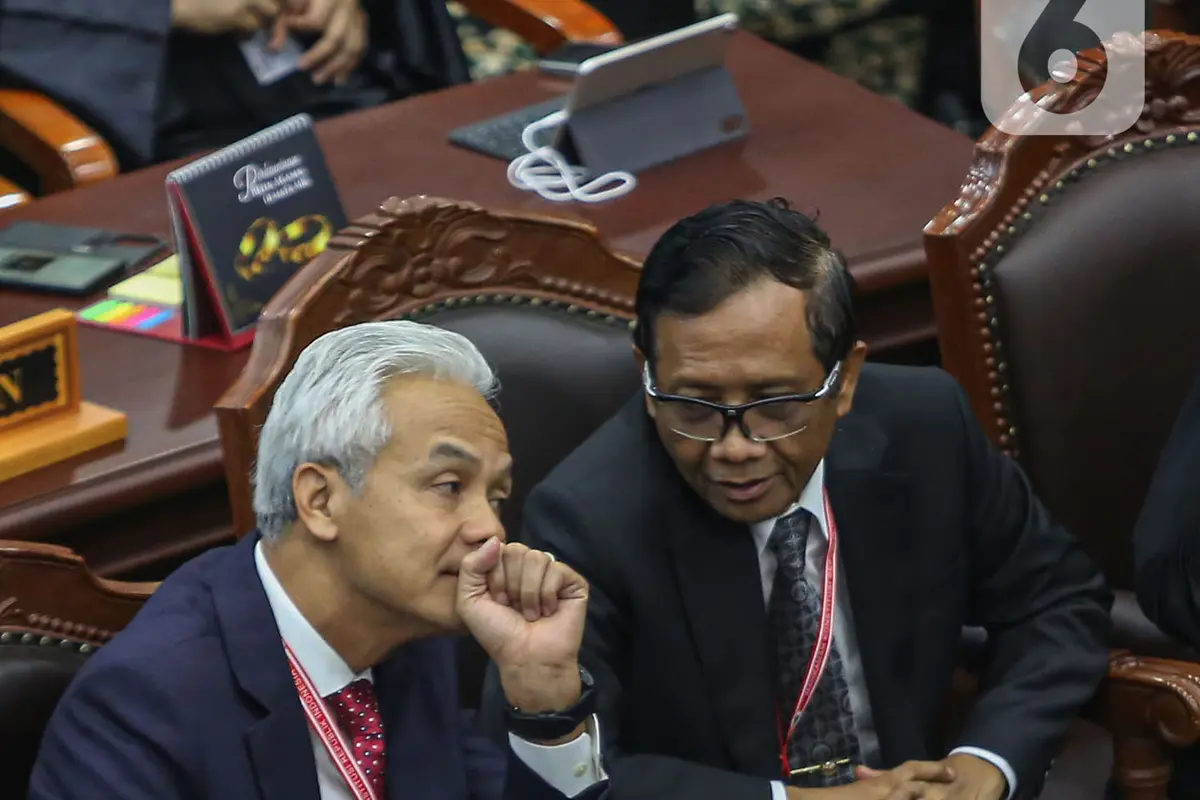 Cawapres nomor urut 3 Mahfud Md mengucapkan selamat kepada calon presiden dan wakil presiden pemenang Pilpres 2024, Prabowo Subianto-Gibran Rakabuming Raka, usai putusan Mahkamah Konstitusi (MK), Senin 22 April 2024. Itulah top 3 news hari ini.