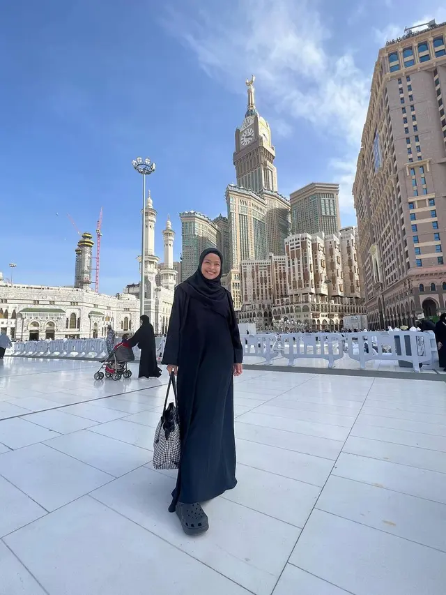 6 Gaya Berhijab Tantri Kotak yang Bisa Jadi Inspirasi Bagi Para Hijabers
