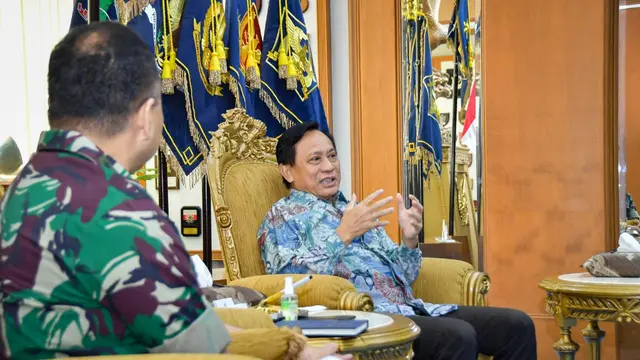 Kepala Staf Angkatan Udara Marsekal Fadjar Prasetyo menyambut baik kunjungan audiensi Pimpinan Grup Surya Citra Media (SCM) ke Mabes TNI AU