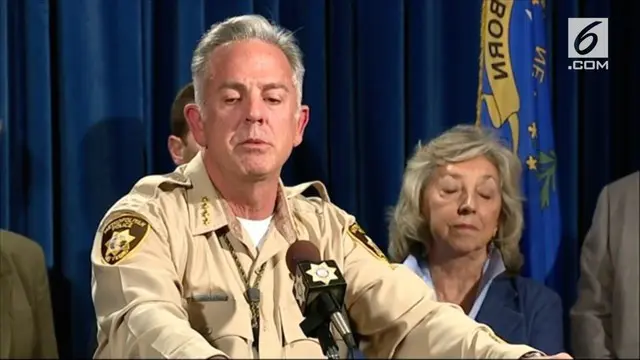 Polisi temukan bahan peledak berupa Amonium Nitrat di kendaraan milik pelaku Teror Las Vegas. Dalam keterangan pers Polisi juga mengatakan pelaku masih dalam penyidikan pihak berwajib.