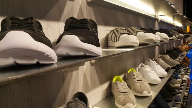 [Bintang] [Bintang] Nggak Cuma Cowok, Sepatu Kekinian dari Taiwan Ini Juga Buat Cewek