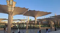 Suasana di Masjid Nabawi di Madinah, Arab Saudi. (Liputan6.com/ Nafiysul Qodar)