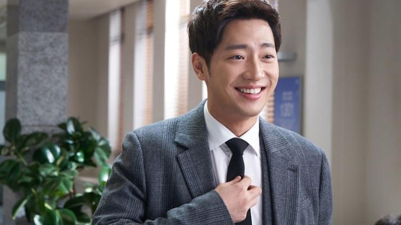 [Bintang] While You Were Sleeping