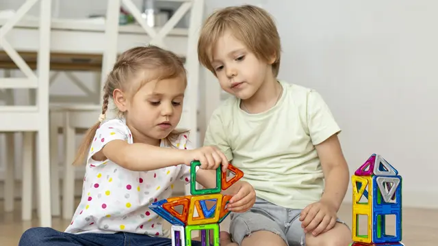 Tanda Kamu Memiliki IQ Tinggi, Alasan Dibalik Kamu Lebih Senang untuk Menyendiri