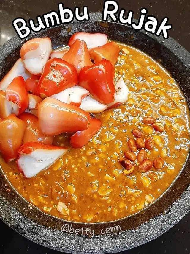 Sajian bumbu rujak buah