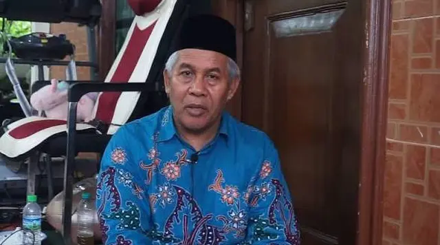 KH Marzuki Mustamar Batal Umrah usai Dicekal Masuk Arab Saudi