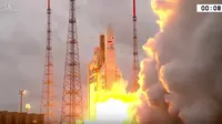 Detik-detik peluncuran Telkom 3S di Kourou, French Guiana. (Doc: Arianespac)