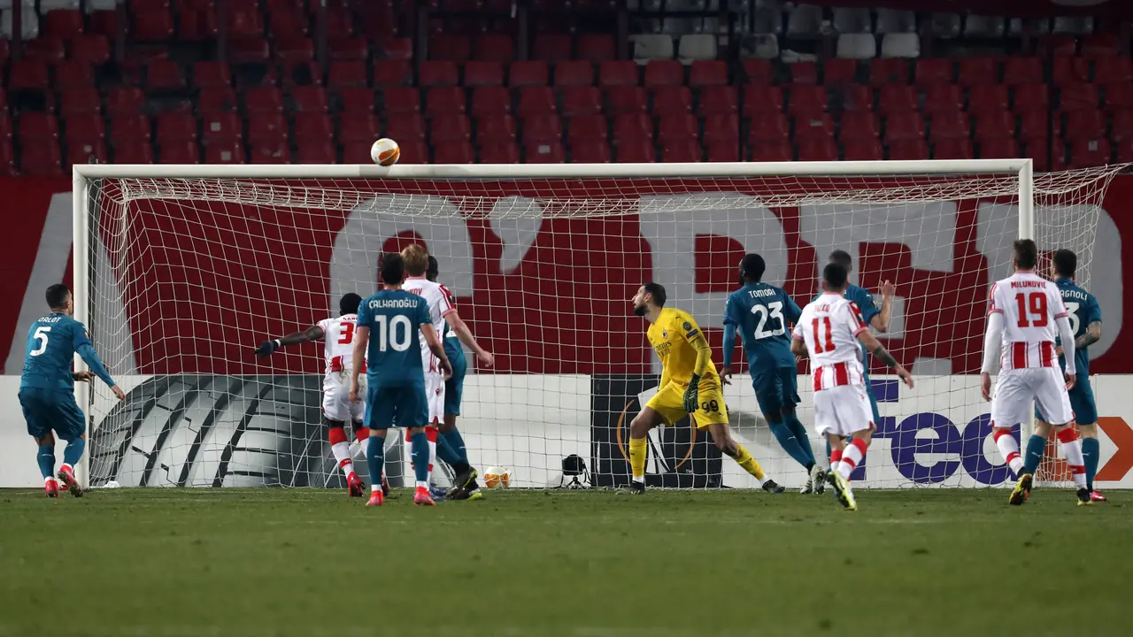 FOTO: Gol Injury Time Buyarkan Kemenangan AC Milan atas Crvena Zvezda