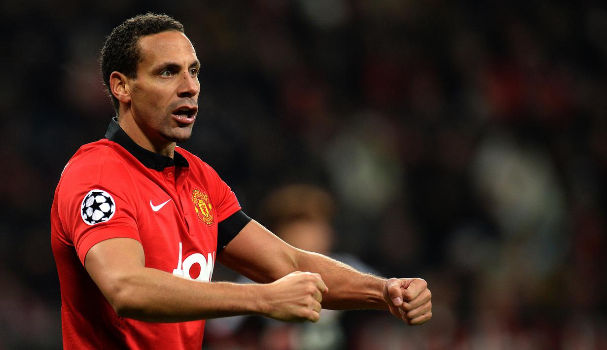 Rio Ferdinand (432) - Ferdinand menjadi tembok kokoh skuat The Red Devils di bawah Sir Alex Ferguson. Berkat ketangguhannya, Ferdinand tercatat 432 kali dimainkan Sir Alex Ferguson. (AFP/Patrik Stollarz)