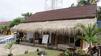 Kementerian PUPR telah menyelesaikan 915 unit Sarana Hunian Pariwisata (Sarhunta) yang tersebar di Lombok Tengah dan Lombok Utara dengan anggaran Rp 62,22 miliar. (Dok Kementerian PUPR)