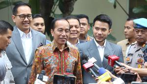 Jokowi mengatakan sudah saatnya membawa tuduhan kepemilikan ijazah yang sudah lama dilayangkan kepadanya ke ranah hukum. (merdeka.com/Arie Basuki)