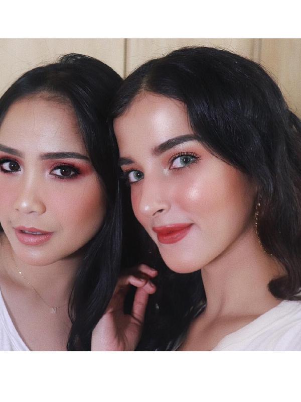 Potret Nagita Slavina dengan Makeup Tebal (Sumber: Instagram/tasyafarasya