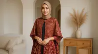 7 Tips Memilih Outer Batik Kondangan agar Tampil Mewah dan Elegan Tanpa Berlebihan
