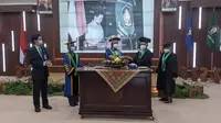 Pemotongan tumpang dalam dies natalis ke-60 Fakultas Kedokteran Undip. (foto: liputan6.com/SM)