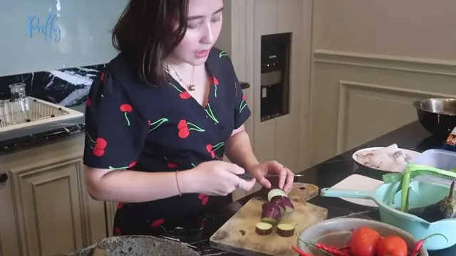 Miliki 2 Dapur, Ini 7 Penampakan Tempat Masak di Rumah Baru Prilly Latuconsina